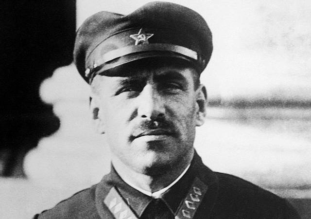 День в истории России 16 сентября запомнился созданием ордена Красного Знамени
