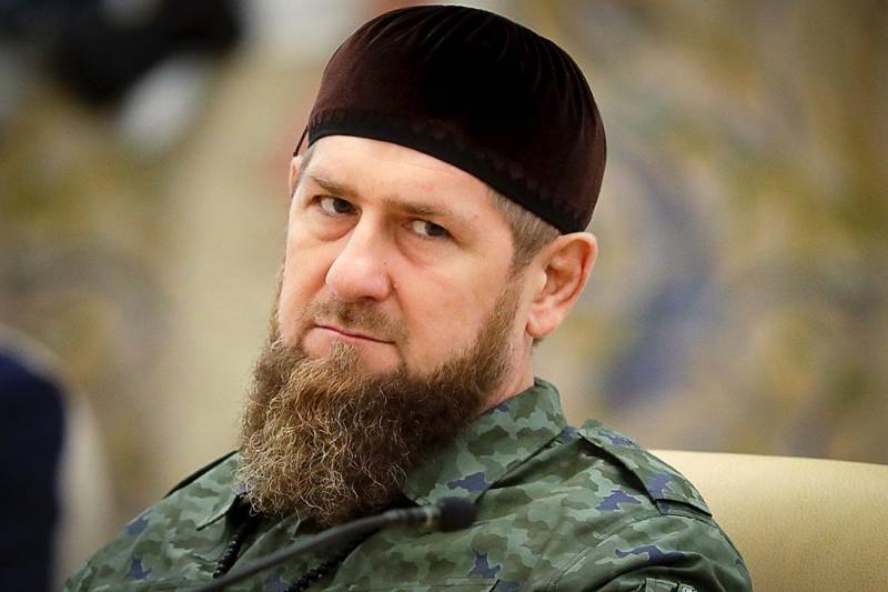 «Кадыров умер»: чеченский правозащитник Янгулбаев сообщил о смерти главы Чечни, а он вышел на связь — последняя информация на сейчас