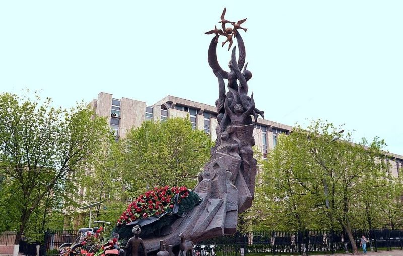 На 3 сентября 2023 года приходиться сразу несколько праздников и памятных дат