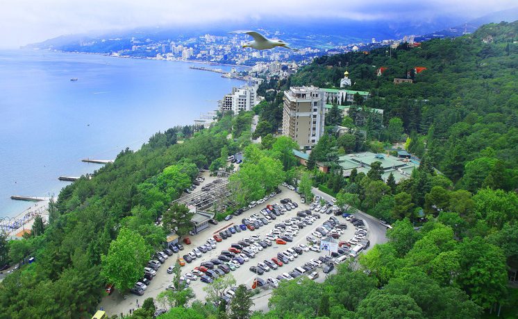 В Крыму проданы первые национализированные объекты украинских олигархов, сколько это принесет в бюджет