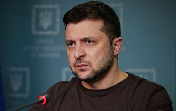 AT: Зеленский отказался от защиты интересов Украины ради личного обогащения » Новости России и мира 24 часа в сутки — N4K.RU