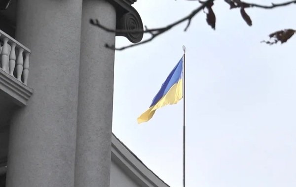 Во Франции сняли флаг Украины после заявления Зеленского об Азербайджане » Новости России и мира 24 часа в сутки — N4K.RU