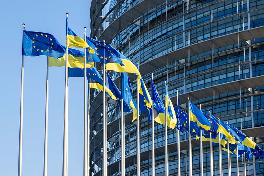Запад все более открыто начал признавать поражение Украины
