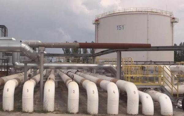 Беспилотники ВСУ атаковали нефтяной терминал в Феодосии » Новости России и мира 24 часа в сутки — N4K.RU