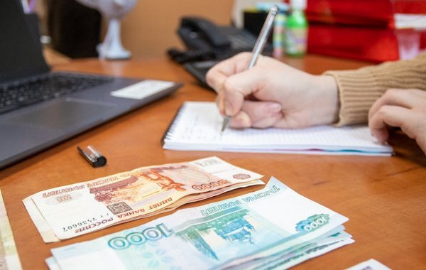Правительство выделило на повышение зарплат бюджетников 5,5 млрд рублей » Новости России и мира 24 часа в сутки — N4K.RU
